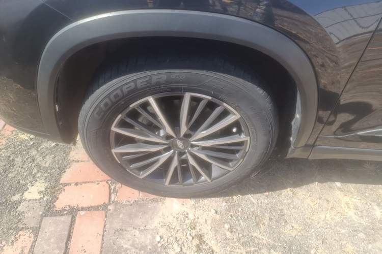 Used Chery Tiggo 8 PLUS 2022 290TGDI DCT Haoting Edition