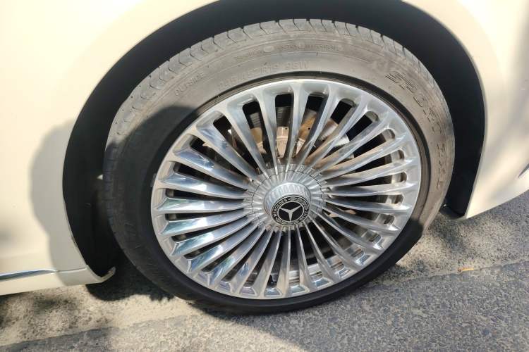 Used Mercedes-Benz S-Class 2014 S 320 L Business Model