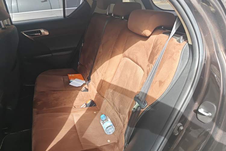 Used Lexus CT 2015 CT200h Chocolate Edition
