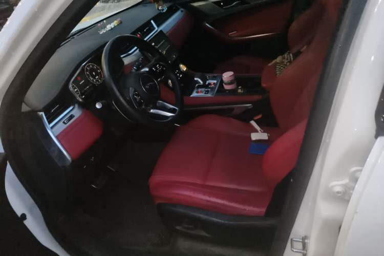 Used Jaguar F-PACE 2024 P250 R-Dynamic SE Left Front Seat