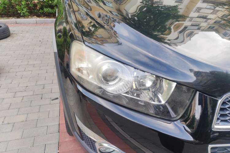 Used Chevrolet Captiva 2012 2.4L 4x4 Flagship Edition 7 Seats
