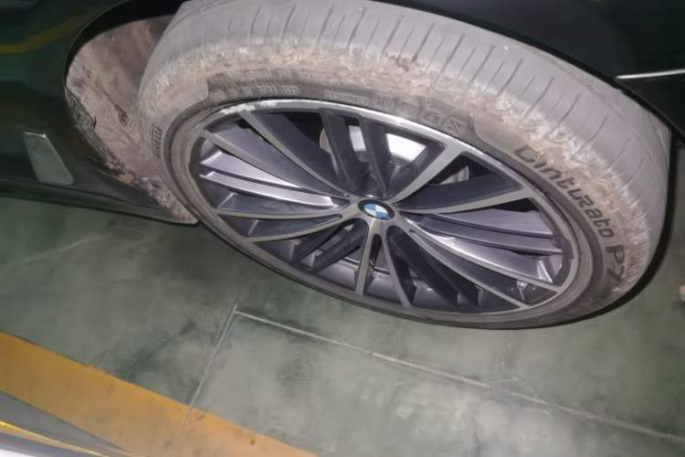 Used BMW 5 Series 2023 530Li Leading Model M Sport Package
