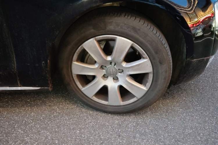 Used Audi A8 2013 A8L 45 TFSI quattro Comfort model