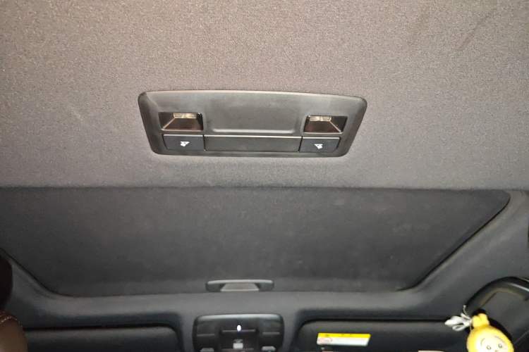 Used Mazda Atenza 2020 2.5L Sky Blue Prestige Edition Headliner