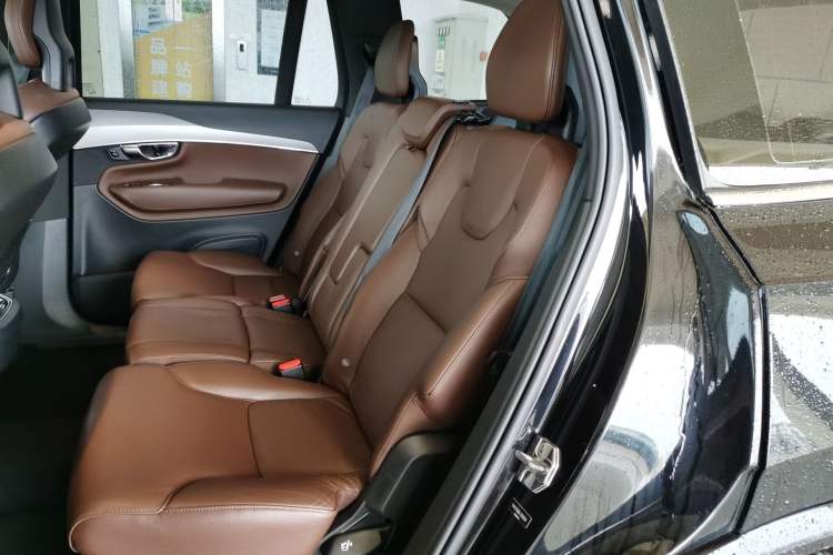 Used Volvo XC90 2020 T5 SmartDrive Luxury 7-Seater
