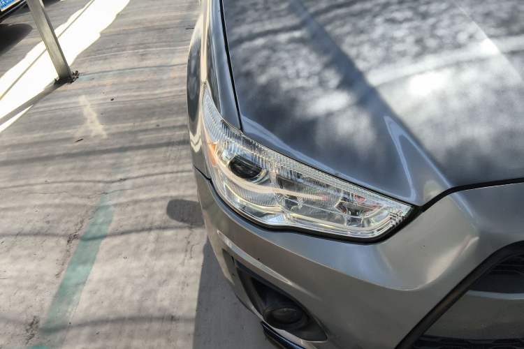 Used Mitsubishi ASX 2013 1.6L Manual Two-Wheel Drive Standard Edition