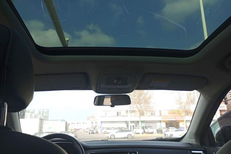 Used Roewe RX5 2018 20T Two-Wheel Drive Automatic Flagship Edition