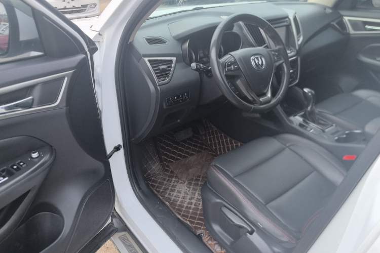 Used Changan CS75 2014 1.8T Automatic Elite Model China IV Standard