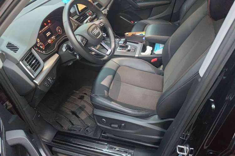 Used Audi Q5L 2018 45 TFSI Prestige Fashion Edition China VI Emission Standard
