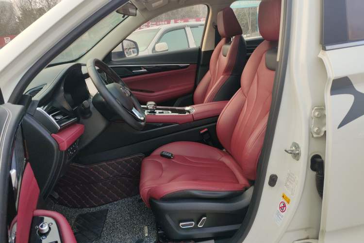 Used Changan CS85 COUPE 2019 2.0T Automatic Luxury Edition China VI Standard
