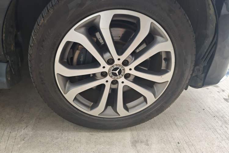 Used Mercedes-Benz GLE 2018 GLE 320 4MATIC Dynamic Edition Collector's Edition
