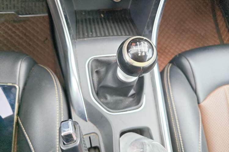 Used BYD Song 2016 GaiShi Edition 1.5TI Manual Elite Model
