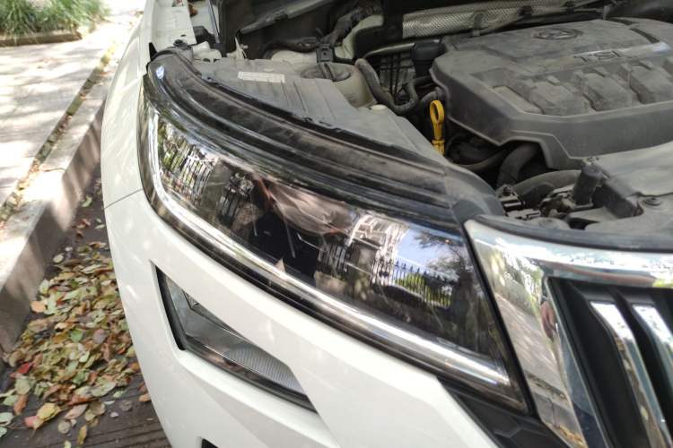 Used Skoda Kodiaq GT 2019 TSI330 Two-Wheel-Drive Luxury Edition China V Standard Right Front Headlight