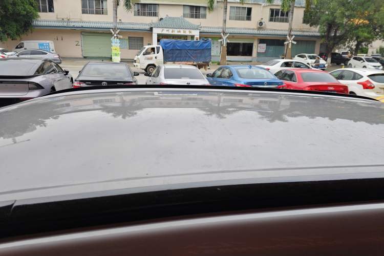 Used Wuling Xingguang S 2024 130km Flagship Version Roof