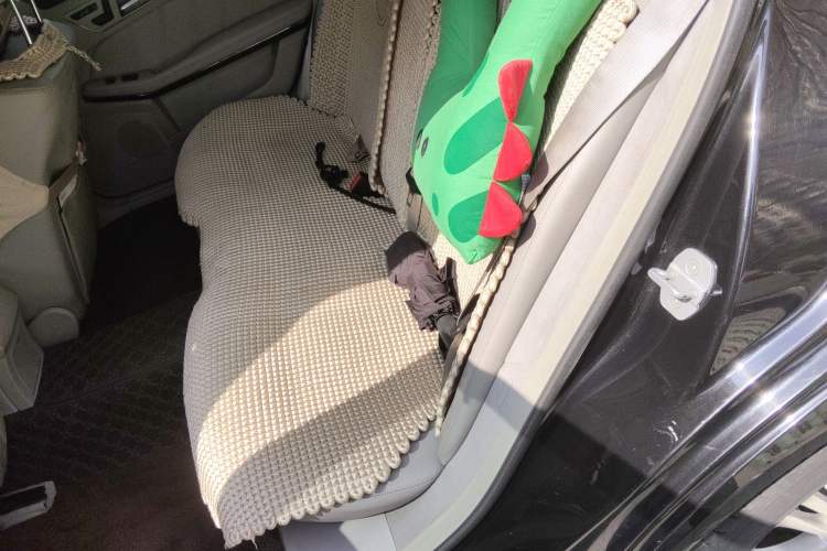 Used Mercedes-Benz E-Class 2011 E 300 L Elegant Model