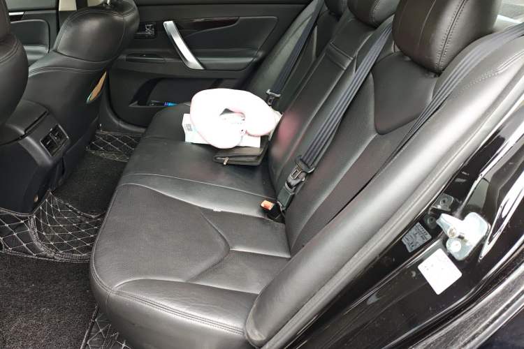 Used CHANGAN Raeton 2014 1.8T Automatic Prestige Anniversary Edition China IV Standard Left Rear Seat