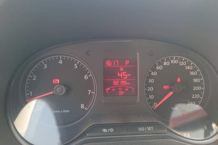 Used Volkswagen Polo 2013 1.6L Automatic Luxury Edition Instrument Cluster