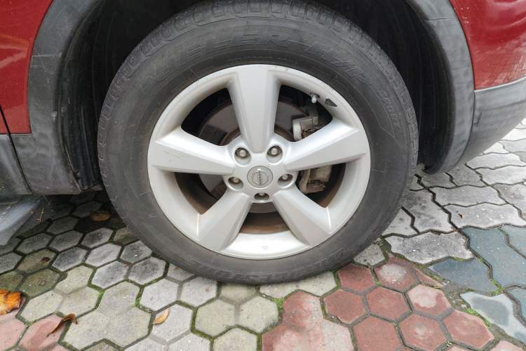 Used Nissan Qashqai 2015 2.0 XV Coolray CVT 2WD Right Front Wheel Hub