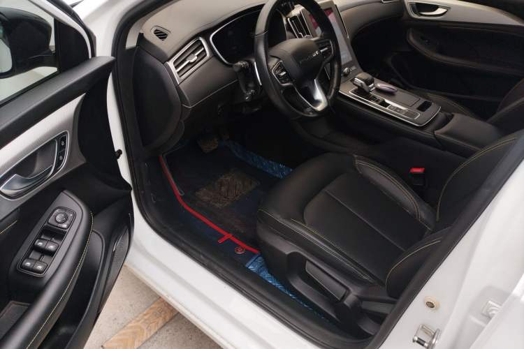 Used Roewe i6 MAX 2020 300TGI Automatic Sporty Cool Edition