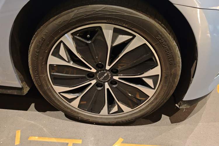 Used BYD Seal 2022 550 km Standard Range Rear-Wheel Drive Prestige Version