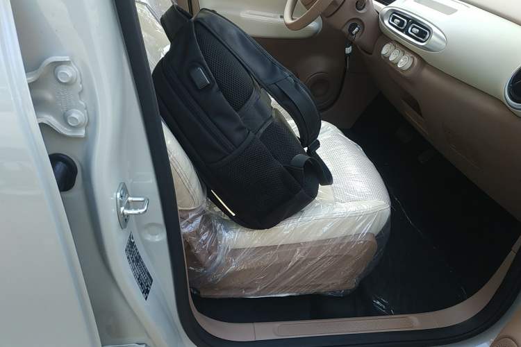 Used Wuling Hongguang MINIEV 2025 Four-Door Version Advanced Edition
