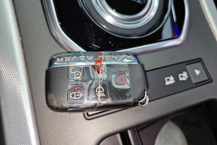 Used Land Rover Range Evoque 2013 2.2T 5-Door Diesel Edition Vehicle Key