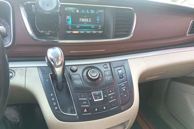 Used Buick GL8 2017 25S Luxury Version China V Standard
