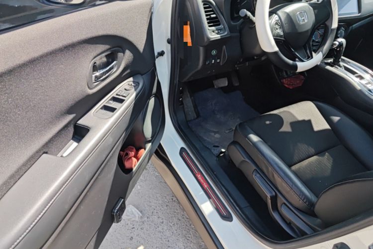 Used Honda Vezel 2019 1.5L CVT Pioneer Edition China VI
