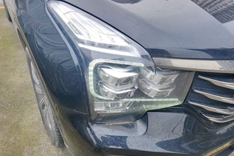 Used GAC Trumpchi GS8 2020 390T Two-Wheel Drive Luxury Smart Connectivity Version (7 Seats) Right Front Headlight