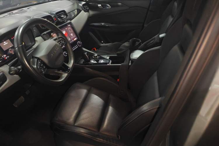 Used Lynk & Co 03 2022 2.0TD DCT JingPro
