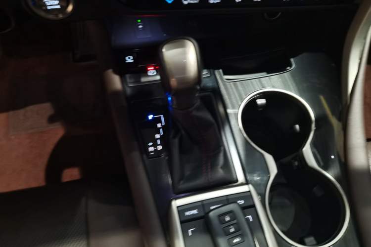 Used Lexus RX 2020 Facelifted 300 4x4 Elegant Edition
