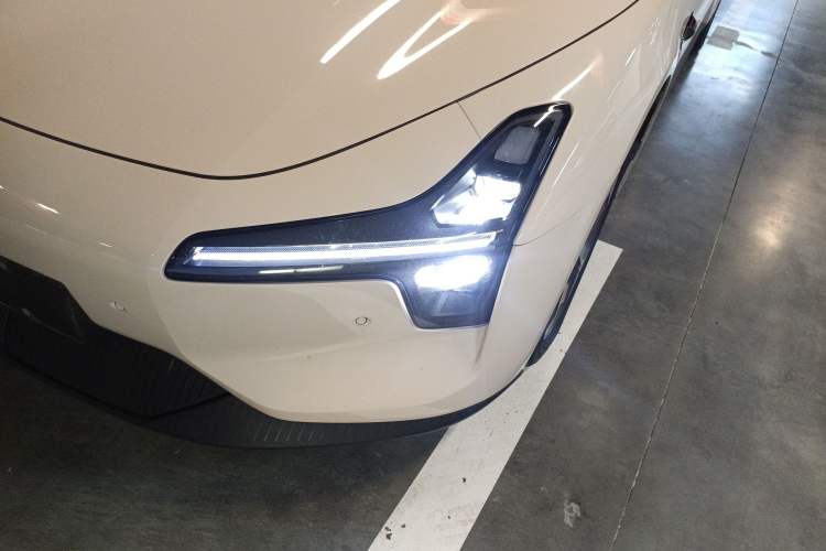 Used XPeng MONA M03 2024 620 with Ultra-Long Range
