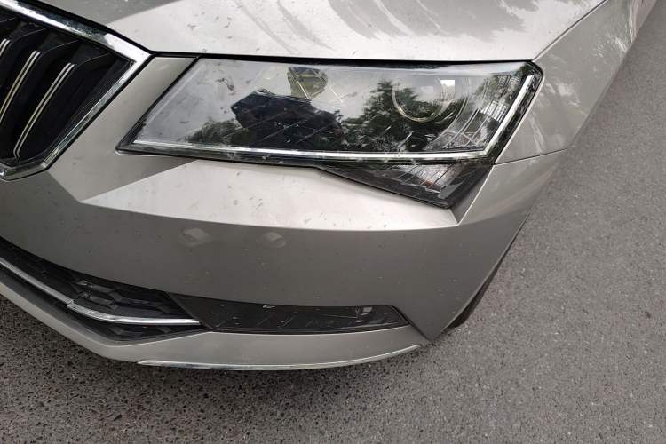 Used Skoda Superb 2016 TSI280 DSG Innovation Edition Left Front Headlight