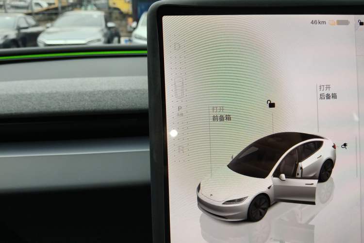 Used Tesla Model 3 2025 Rear-Wheel-Drive Version