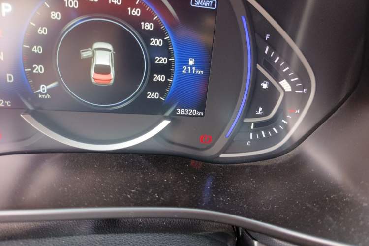 Used Hyundai Lafesta 2019 280TGDi Smart Edition China VI Standard Odometer Close Up