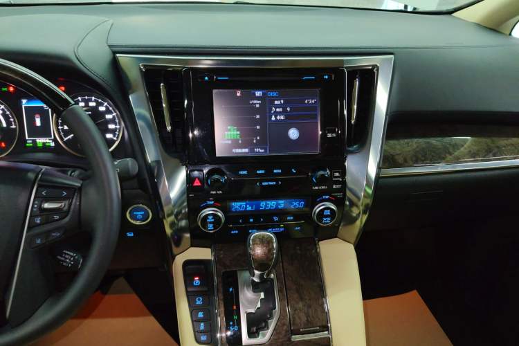 Used Toyota Vellfire 2019 Dual-Engine 2.5L HV Prestige Edition
