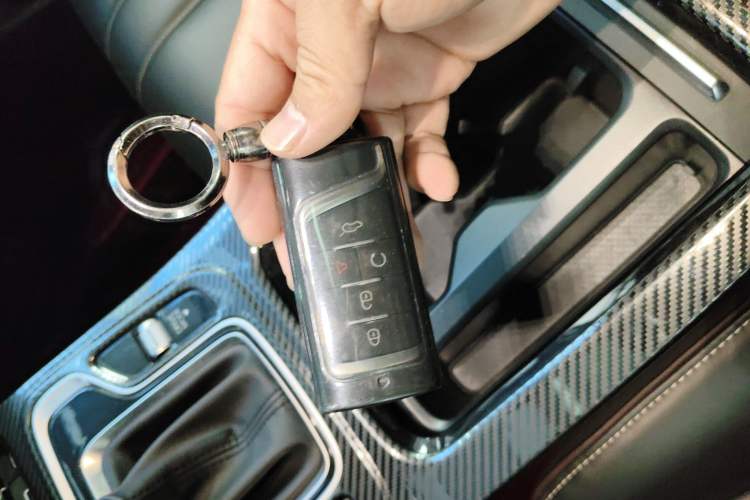 Used GAC Trumpchi M6 2023 PRO 270T DCT Luxury Edition
