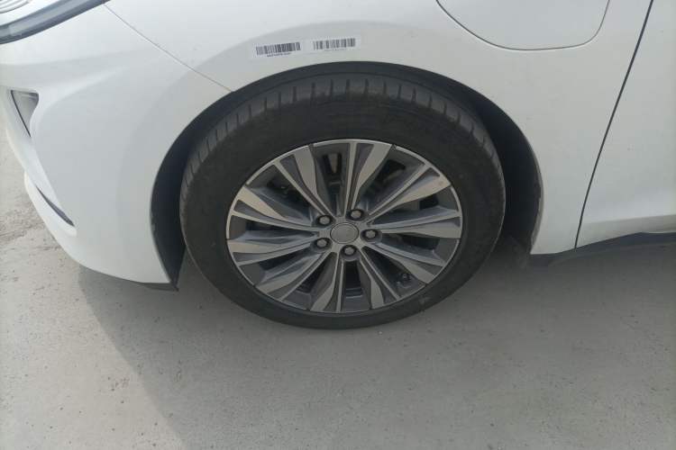 Used Hongqi E-QM5 2024 560km PLUS Left Front Wheel Hub