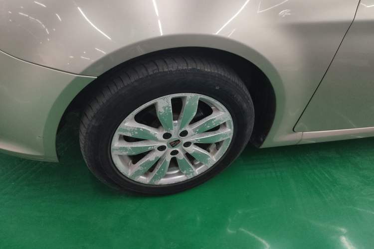 Used Roewe 350 2015 1.5L Manual Luxury Sunroof Edition