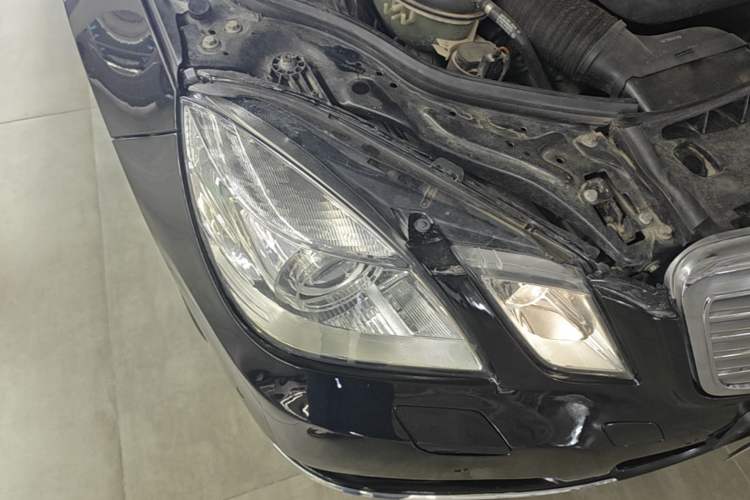 Used Mercedes-Benz E-Class 2012 E 300 L Fashion Model