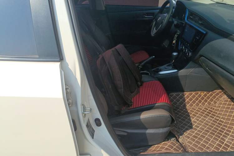 Used Toyota Levin 2018 185T CVT Luxury Edition China V Standard Right Front Seat