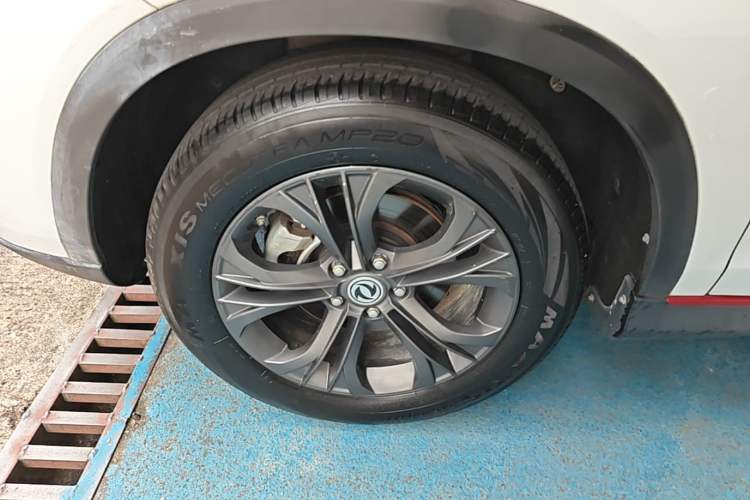 Used Dongfeng Fengon 500 2021 1.5L CVT Enjoyment Version