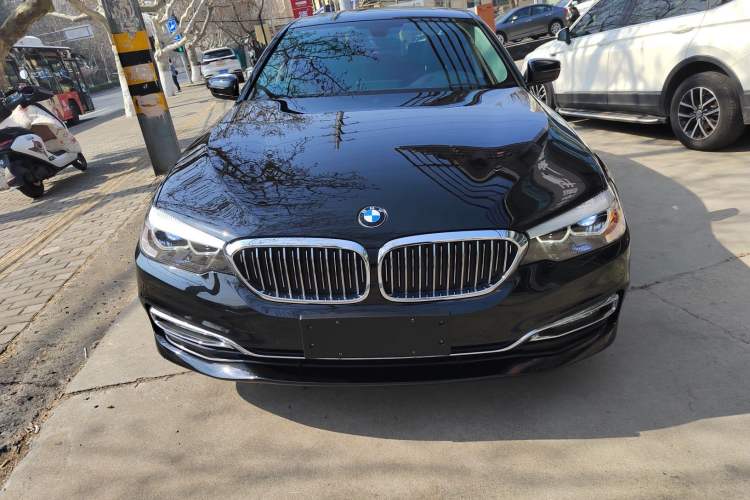 Used BMW 5 Series 2018 525Li Luxury Package