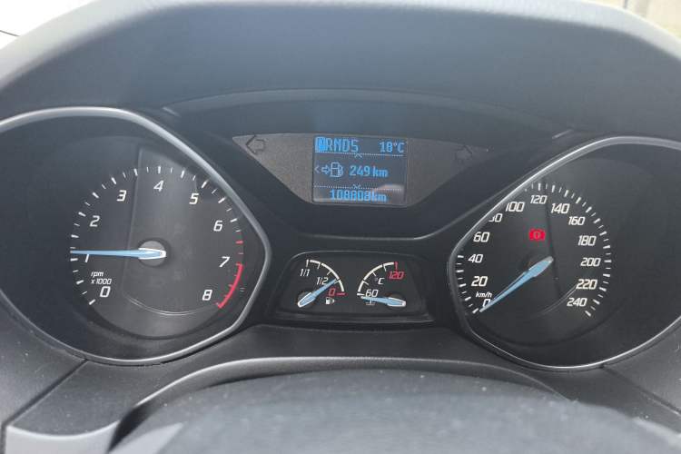 Used Ford Focus 2012 Hatchback 1.6L Automatic Fashion Edition
