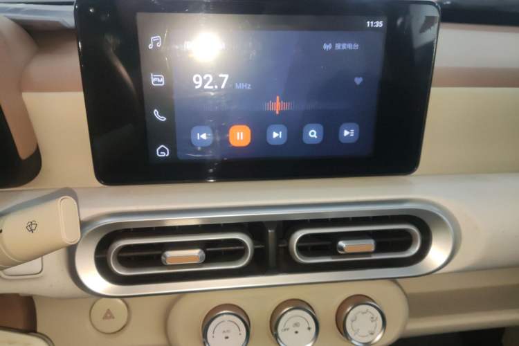 Used Wuling Hongguang MINIEV 2024 3rd Generation 215km Advanced Version