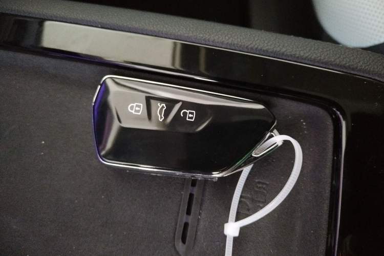 Used Volkswagen Talagon 2026 Model 450TSI Four-Wheel Drive Flagship 6-Seater
