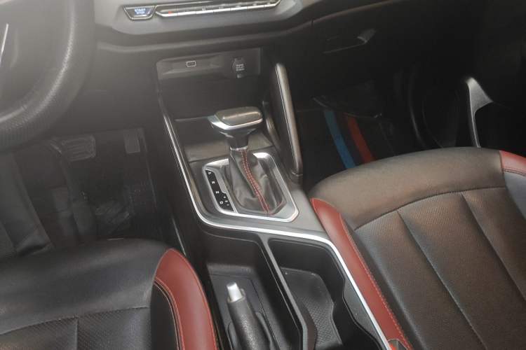 Used Geely Auto Vision X3 2021 PRO 1.5L CVT Deluxe Model