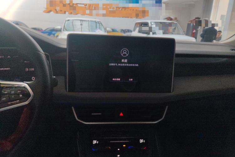 Used Volkswagen Tayron X 2023 330TSI Two-Wheel-Drive Prestige High-Energy Version Audio And AC Panel