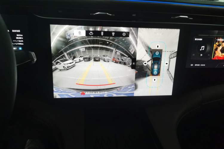 Used EXEED Lanyue 2023 400T Four-Wheel Drive Star Prestige Edition 6 Seats
