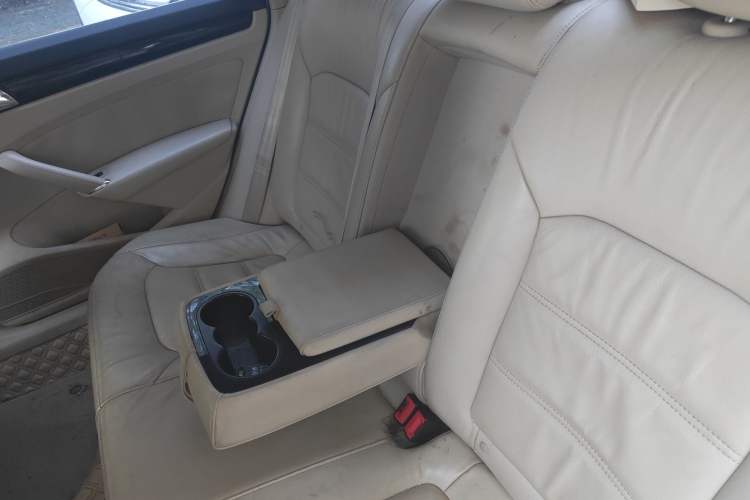 Used Volkswagen Passat 2013 1.8TSI DSG Prestige Edition Left Rear Seat